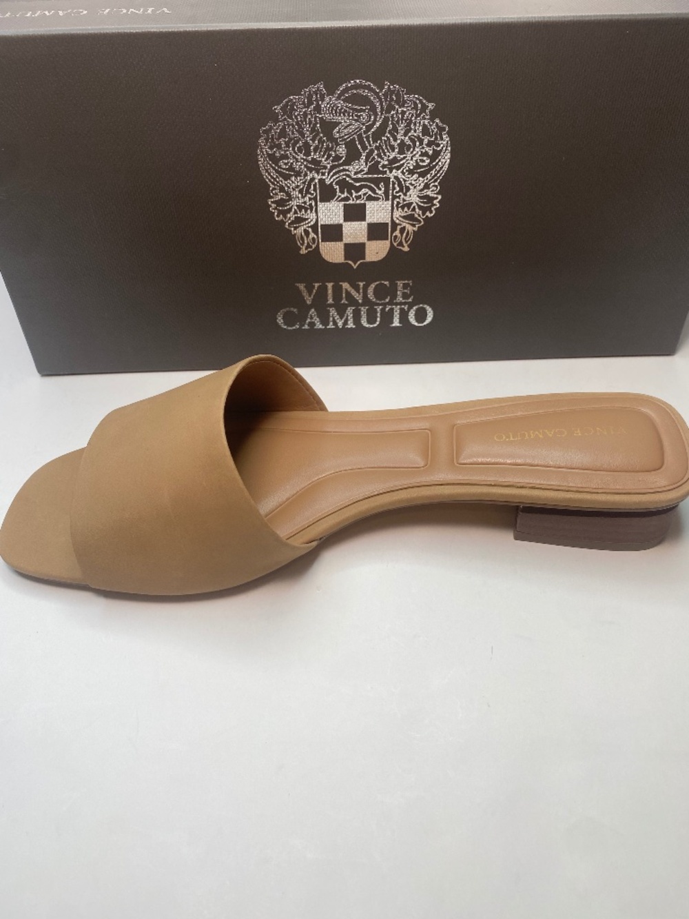 Vince Camuto Cheleah Tortilla Slide Sandals Size 8M NIB - Picture 12 of 16